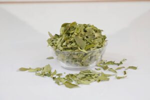 Solar Dehydrated Curry Leaves